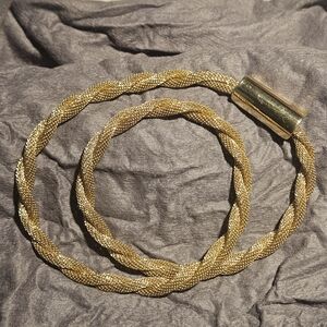 Vintage Gold Tone Mesh Twisted Belt